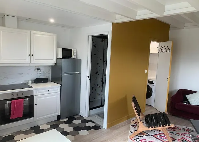 Appartement Duplex Avec Terrasse A 10 Minutes A Pied De La