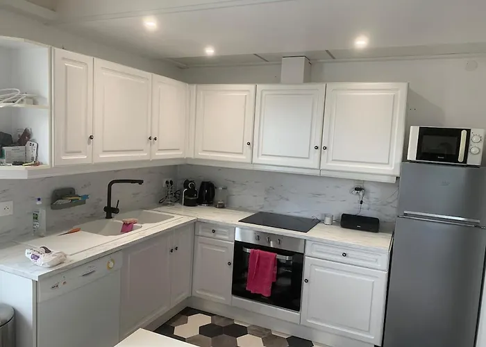 Duplex Avec Terrasse A 10 Minutes A Pied De La 아파트